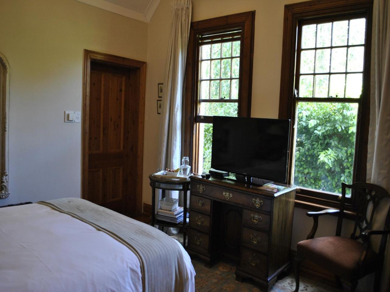 Bed and Breakfast Doveton House à Johannesbourg Extérieur photo